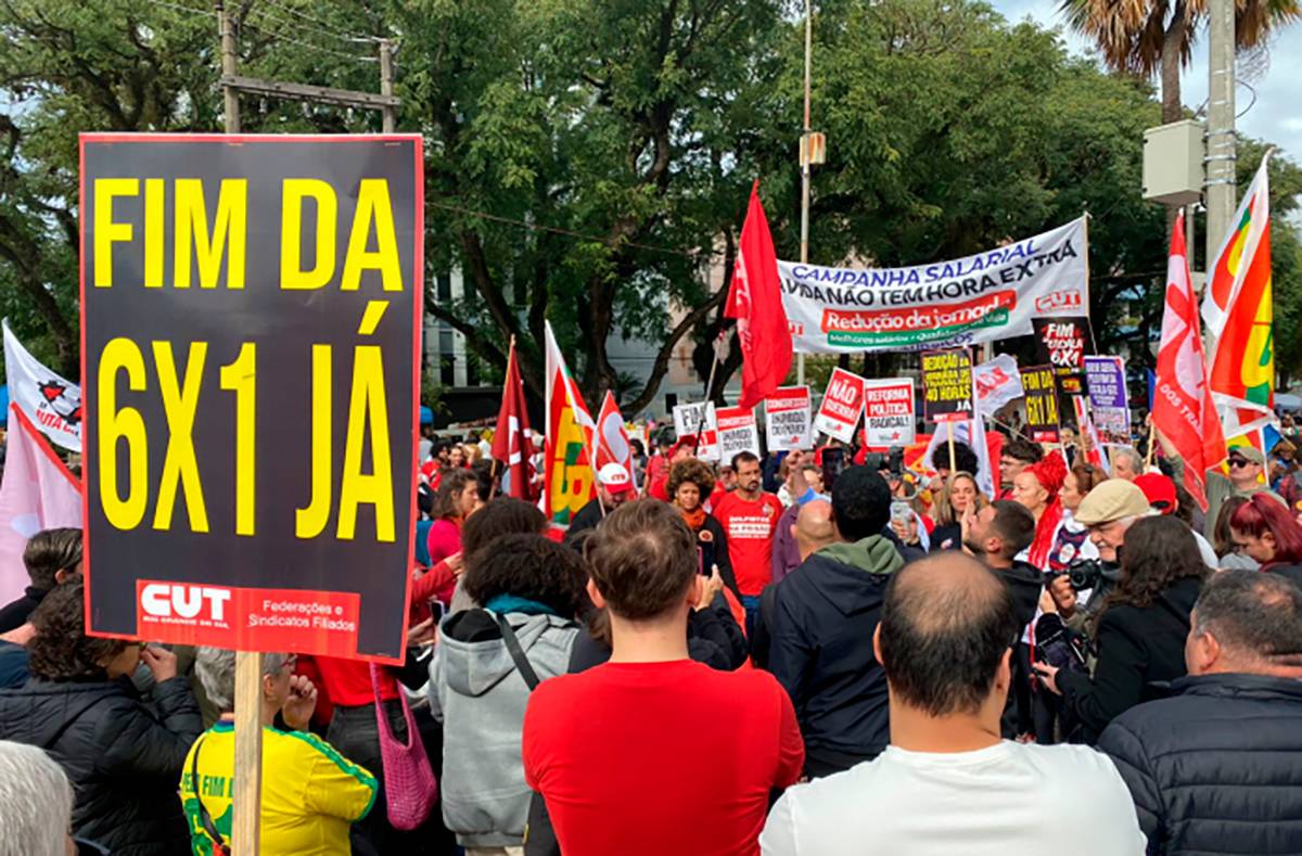 Quem está com o trabalhador? O Senado tem a resposta, e você pode cobrá-la agora Quem está com o trabalhador? O Senado tem a resposta, e você pode cobrá-la agora